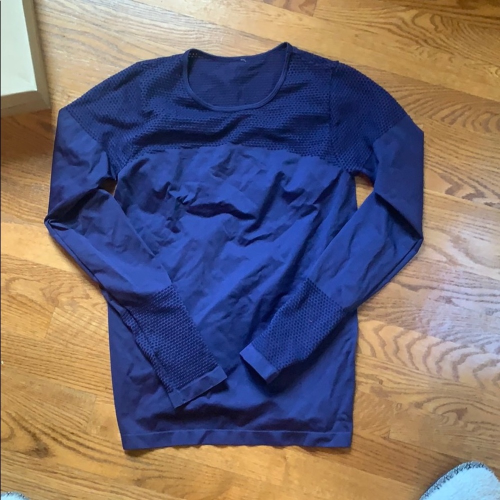 EUC Fabletics long sleeve top
